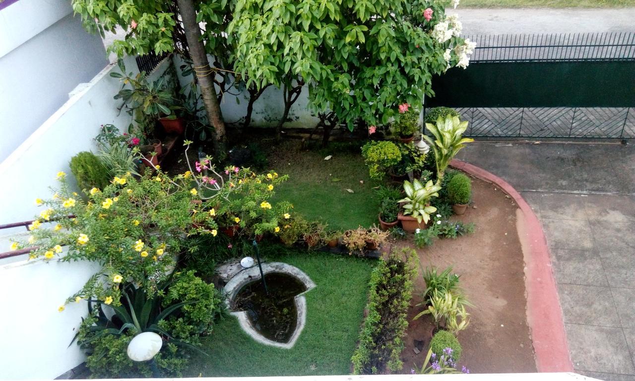 Vintage Inn Kochi Exterior foto